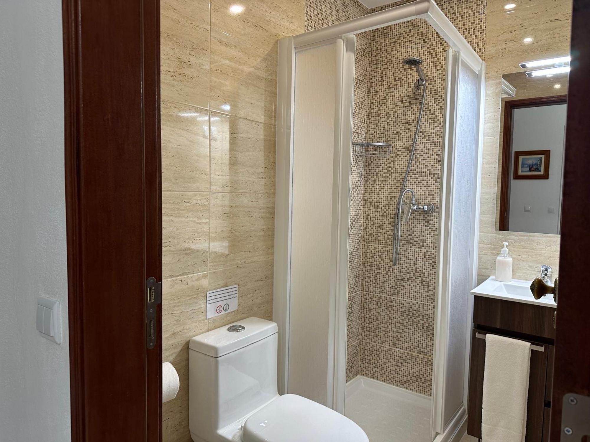 Apartamento Canaima Quarteira Eksteriør billede